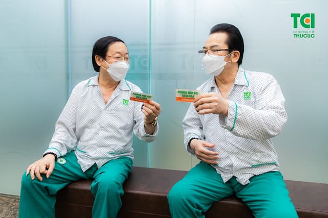 NSND Trần Nhượng khám sức khỏe tại Hệ thống y tế Thu Cúc TCI