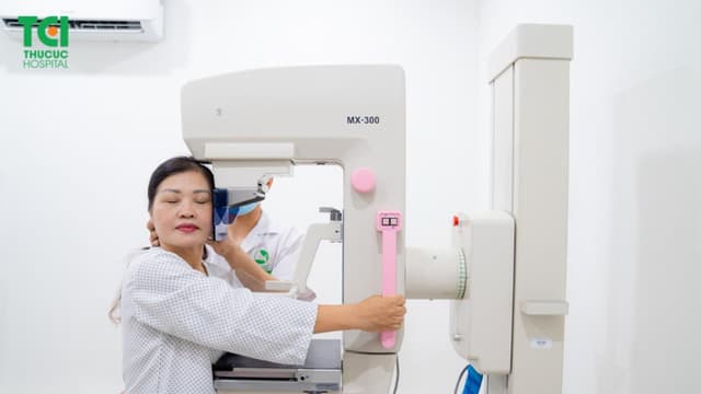 Tổng quan tầm soát ung thư vú ở nữ: Chị em đừng bỏ qua!