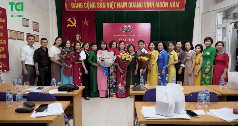 Bệnh viện ĐKQT Thu Cúc đại hội Chi bộ Đảng nhiệm kỳ 2022 – 2025
