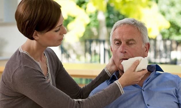 chăm sóc người bệnh tai biến mạch máu não