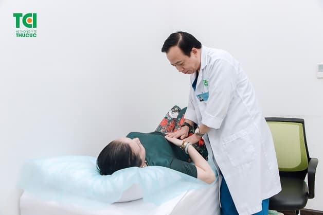 tầm soát ung thư gan như thế nào