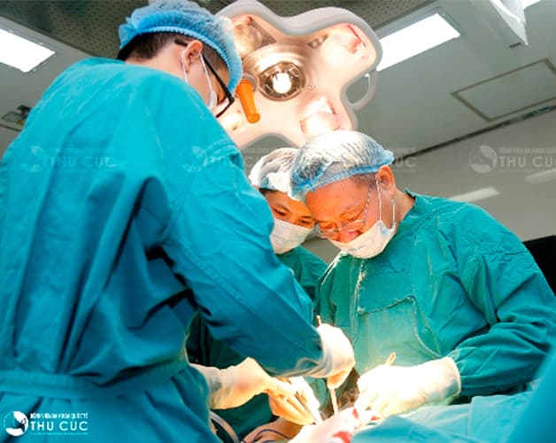 Can thiệp ngoại khoa điều trị viêm trợt niêm mạc hang vị