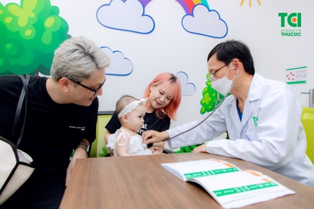 Giá tiêm vắc xin thủy đậu - Lựa chọn cơ sở tiêm chủng uy tín, đạt tiêu chuẩn của Bộ Y tế.