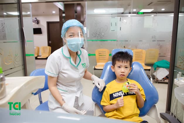 Hàn răng sâu là gì? Thực hiện như thế nào?