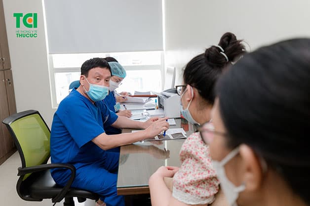 Việc chẩn đoán và điều trị sớm viêm âm đạo sẽ giúp chị em kiểm soát bệnh tốt hơn, tránh những hệ quả nghiêm trọng