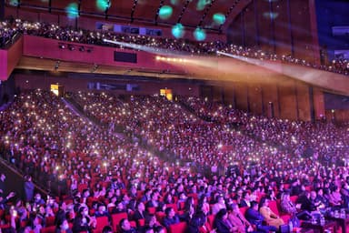 TCI concert &#8221; Nút chạm&#8221; đầy cảm hứng
