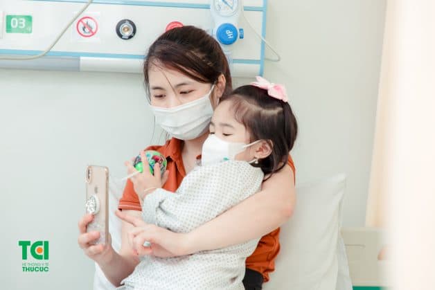 Thắng lưỡi của bệnh nhân Đỗ Phương Linh đã được cắt, không xuất hiện tình trạng chảy máu, sưng nề