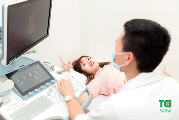 Mỗi buổi khám thai, thai phụ thường phải thực hiện rất nhiều dịch vụ để có thể đánh giá chính xác tình trạng sức khỏe của mẹ và thai nhi