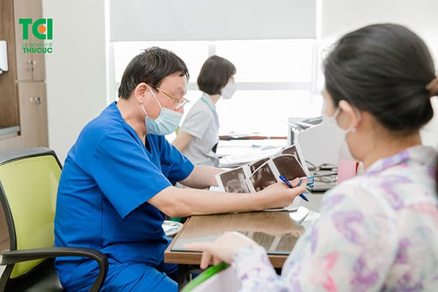 Rong kinh sau khi bị sảy thai có nguy hiểm hay không còn phụ thuộc vào nguyên nhân, diễn biến của từng trường hợp