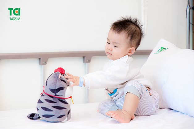 sốt siêu vi ở trẻ