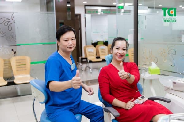 sưng nướu răng có mủ