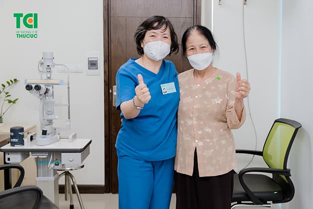 thoái hóa võng mạc