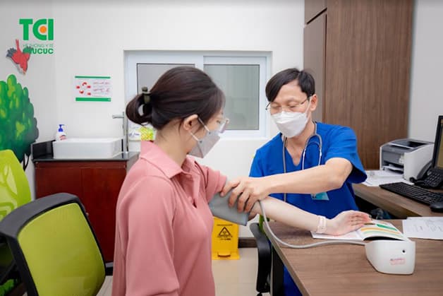 Thực hiện tiêm HPV, chị em chỉ cần thực hiện khám sàng lọc trước tiêm mà không cần thực hiện một xét nghiệm nào khác