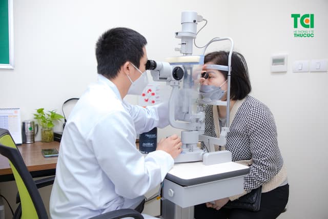 Viêm giác mạc sợi là gì? Nguyên nhân và cách điều trị