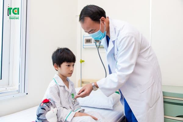 viêm hạch mạc treo ở trẻ nhỏ