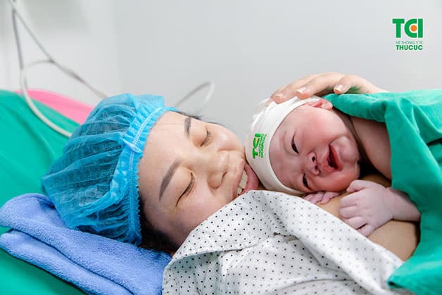 Đẻ thường là phương pháp sinh nở mang lại rất nhiều lợi ích cho mẹ và bé