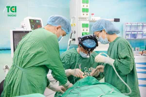 quy trình phẫu thuật cắt amidan