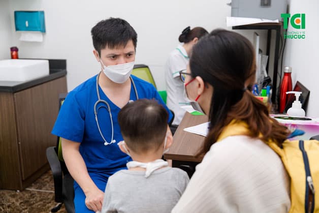 Sốt siêu vi kiêng gì