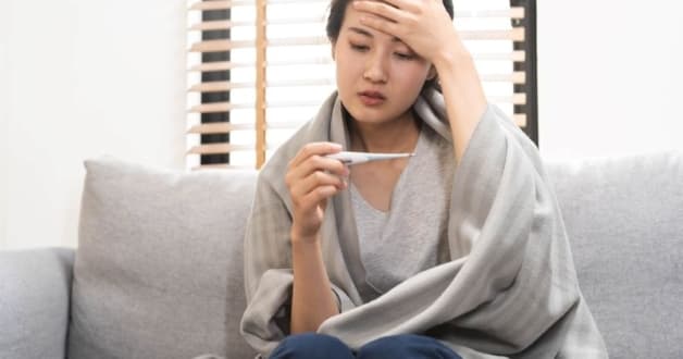 tắc tia sữa sốt rét