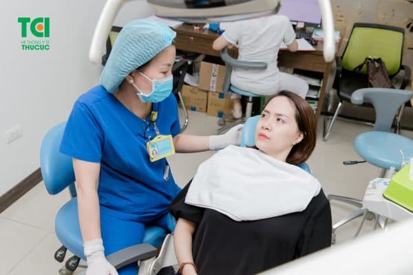 viêm lợi loét hoại tử cấp