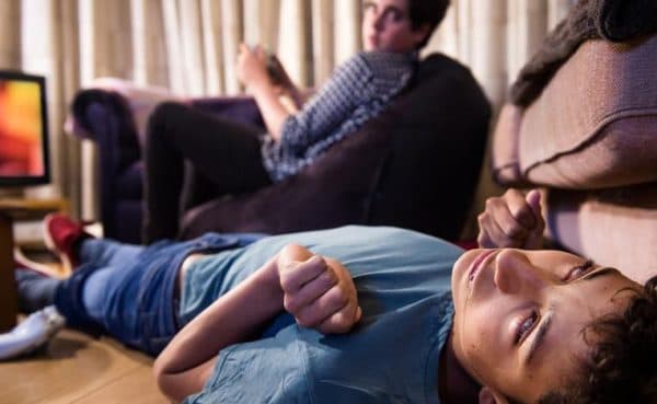 Động kinh là bệnh gì, biểu hiện như thế nào?