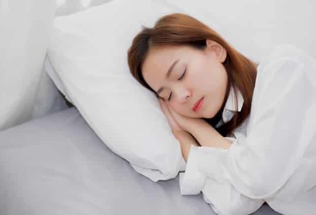Người trưởng thành cần giấc ngủ từ 7-8 giờ/đêm