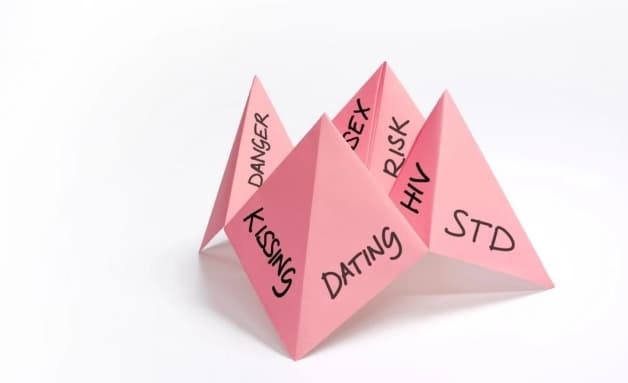 Các bệnh có khả năng lây truyền qua con đường quan hệ tình dục còn được gọi là bệnh STDs