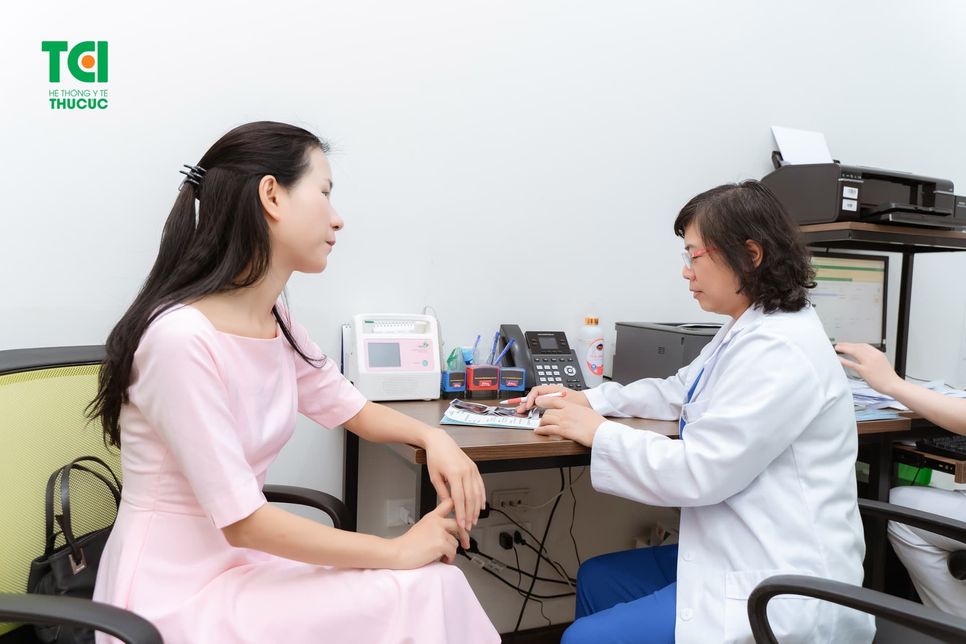 Đặt vòng có hại gì không là thắc mắc chung của rất nhiều chị em