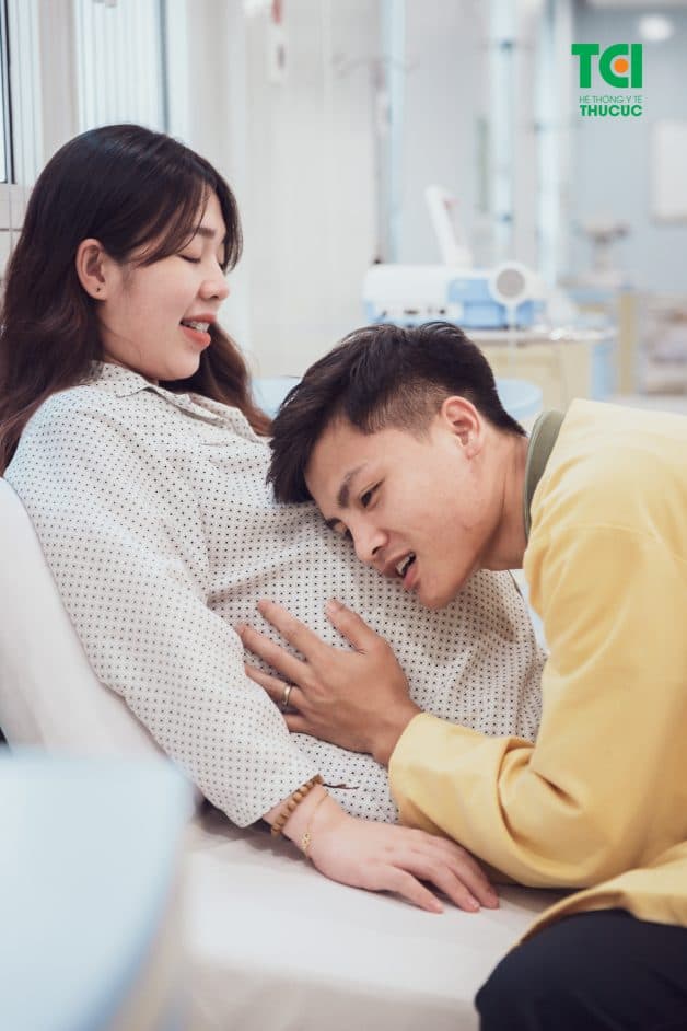 Nếu mẹ và thai nhi đảm bảo đủ điều kiện, sức khỏe thì nên chọn đẻ thường