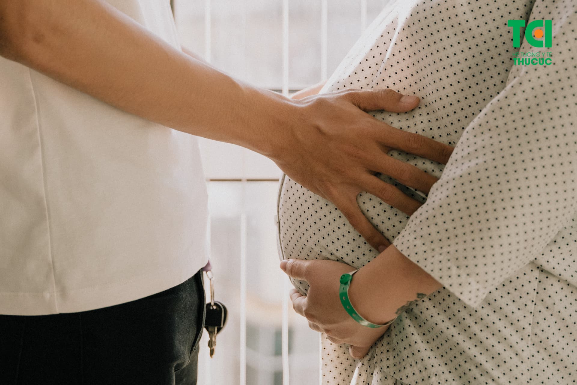 Mẹ nên bị cho mình một tinh thần thoải mái nhất để “vượt cạn” thành công nhé.