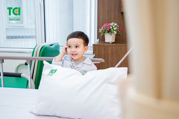 khám sức khỏe cho trẻ em