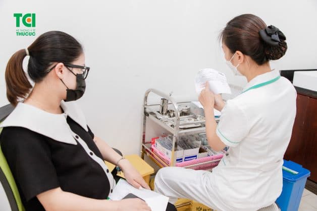 Bà bầu cần ghi nhớ lịch tiêm uốn ván cho phụ nữ mang thai để bảo vệ sức khỏe cả cả mẹ và thai nhi