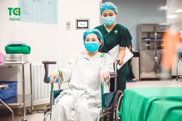 nước ối xanh bẩn