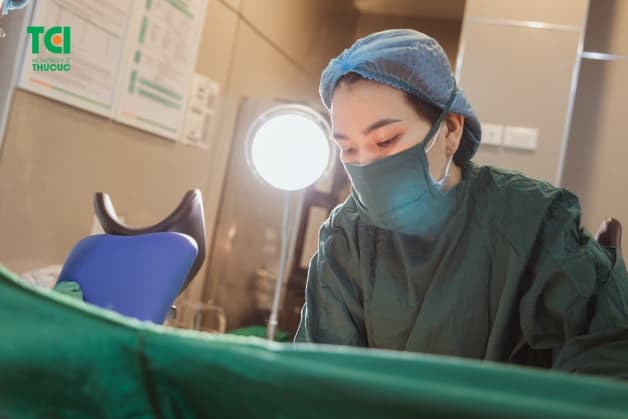 quy trình đỡ đẻ thường