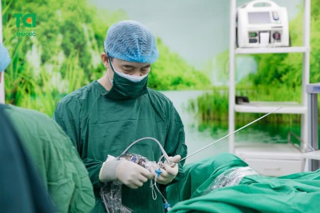 Tìm hiểu về cách chẩn đoán điều trị sỏi tiết niệu