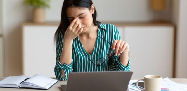 Tật khúc xạ loạn thị: Nguyên nhân, dấu hiệu, cách điều trị