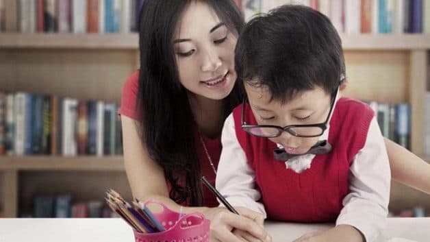 nguyên nhân gây viễn thị ở trẻ em