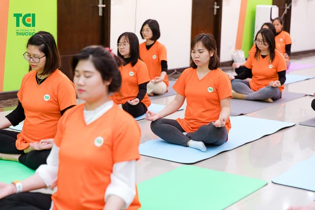 Ảnh tập huấn tiền sản và yoga thai kỳ