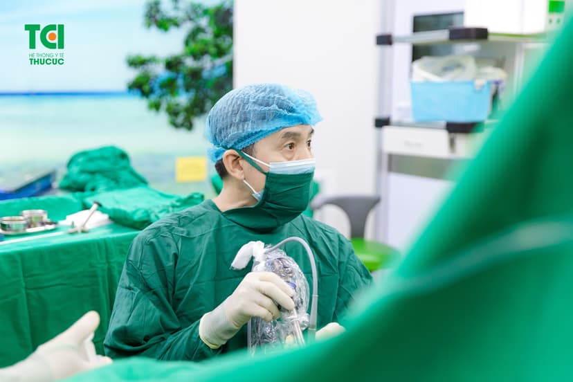 Trải nghiệm tán sỏi “siêu nhanh – siêu sạch sỏi” điểm 10 chất lượng tại Thu Cúc TCI