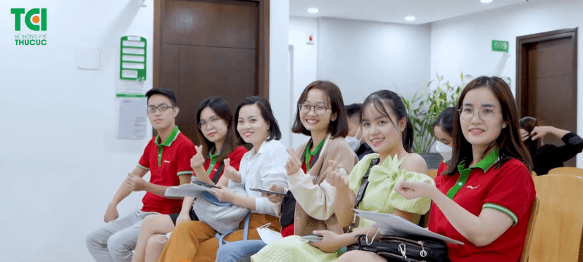 Tràn ngập sắc đỏ của Nagakawa tại Thu Cúc TCI