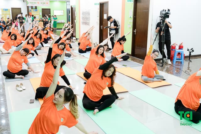 Ảnh tập huấn tiền sản và yoga thai kỳ