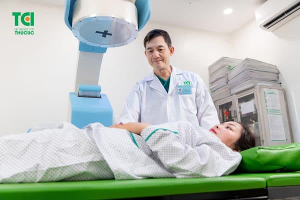 Tán sỏi ngoài cơ thể bằng sóng xung 