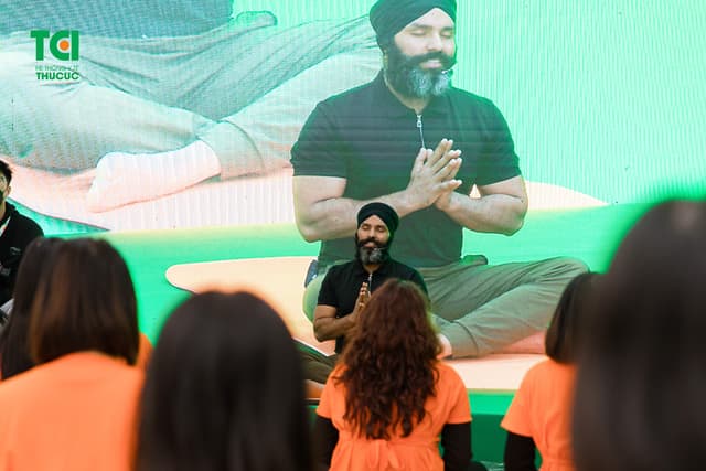 Ảnh tập huấn tiền sản và yoga thai kỳ