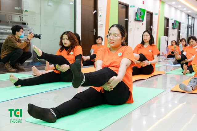 Ảnh tập huấn tiền sản và yoga thai kỳ