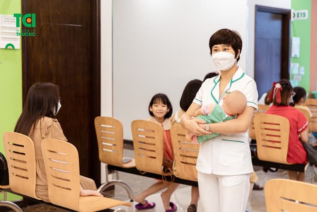 Huấn luyện tiền sản – Hãy là mẹ bầu hiện đại