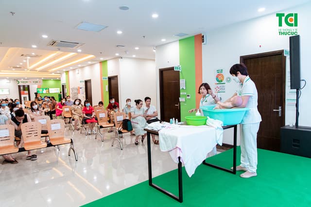 Huấn luyện tiền sản – Hãy là mẹ bầu hiện đại