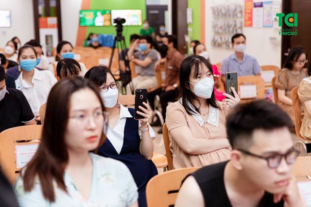 Huấn luyện tiền sản – Hãy là mẹ bầu hiện đại