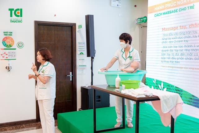 Huấn luyện tiền sản – Hãy là mẹ bầu hiện đại