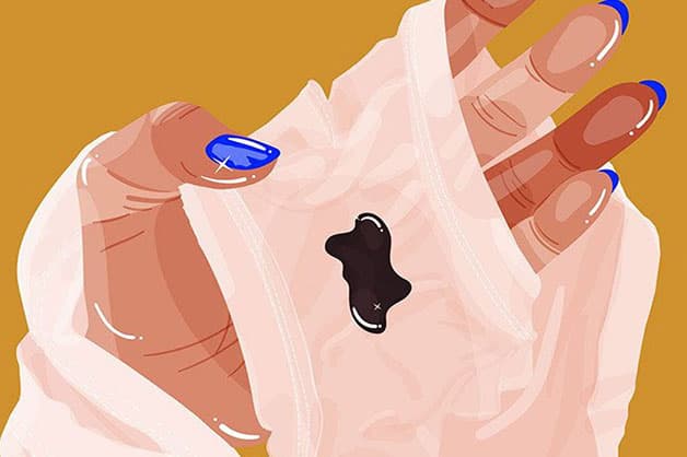 Rong kinh máu đen cho thấy kinh nguyệt đang có vấn đề bất thường