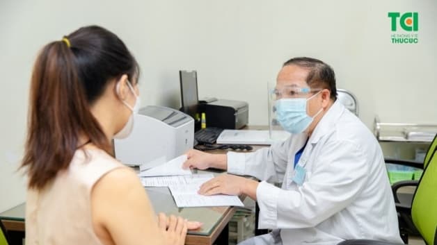 Tắc tia sữa có mủ phải làm sao